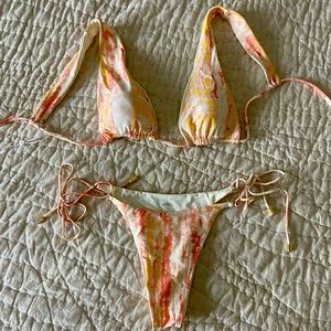 Monday swimwear bikini